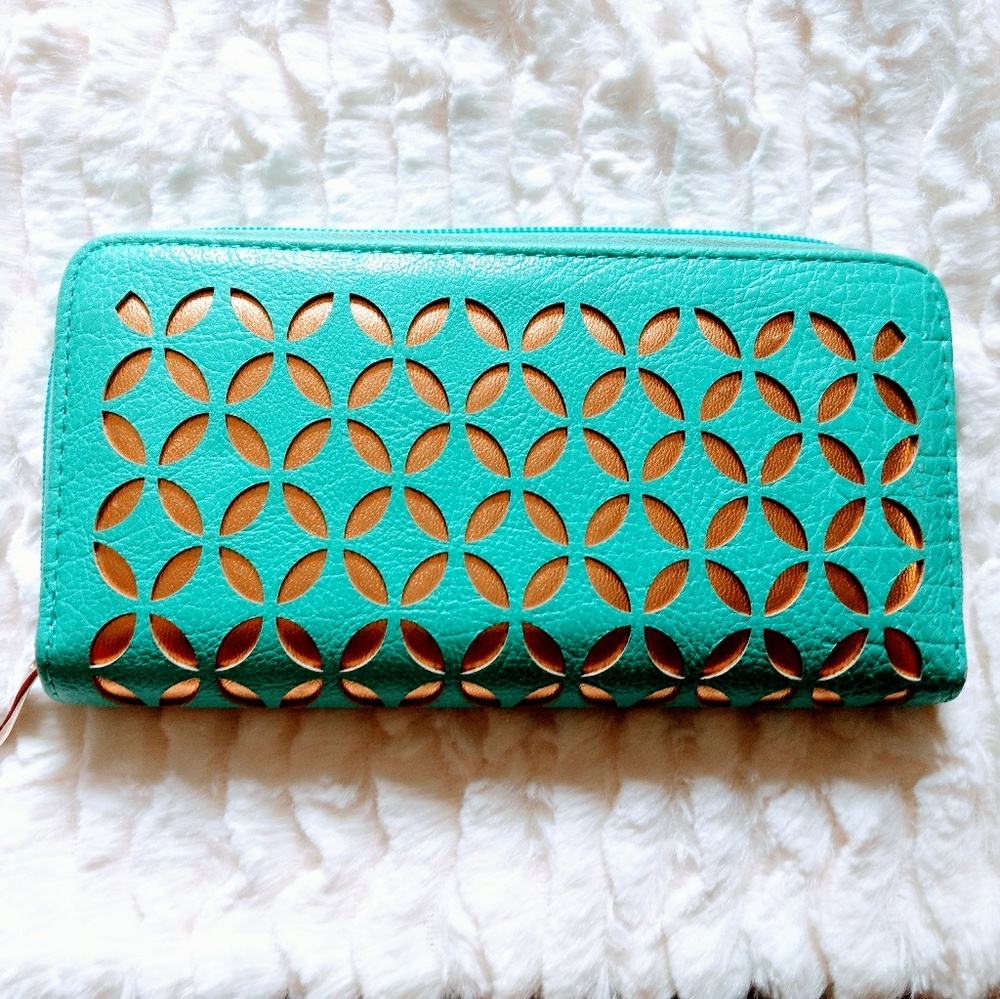 🍃 Gold Coast women's wallet
